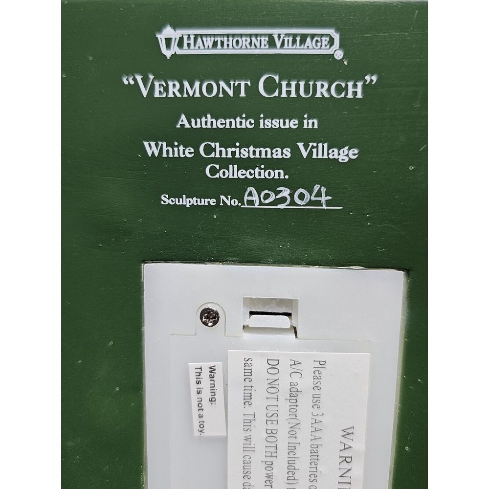 Thomas Kinkade Hawthorne Village, Vermont Church Christmas Village Collectible - Picture 7 of 8